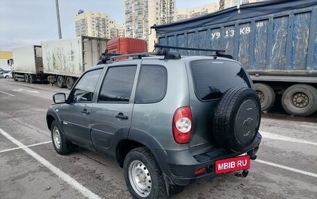 Chevrolet Niva I рестайлинг, 2012 год, 620 000 рублей, 3 фотография