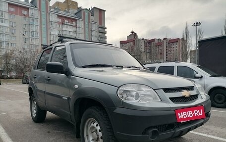 Chevrolet Niva I рестайлинг, 2012 год, 620 000 рублей, 7 фотография