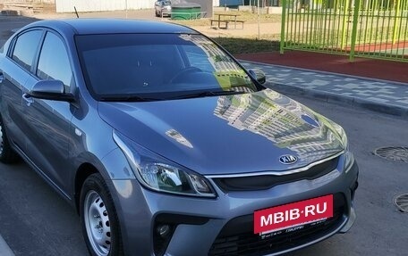 KIA Rio IV, 2018 год, 1 585 000 рублей, 4 фотография