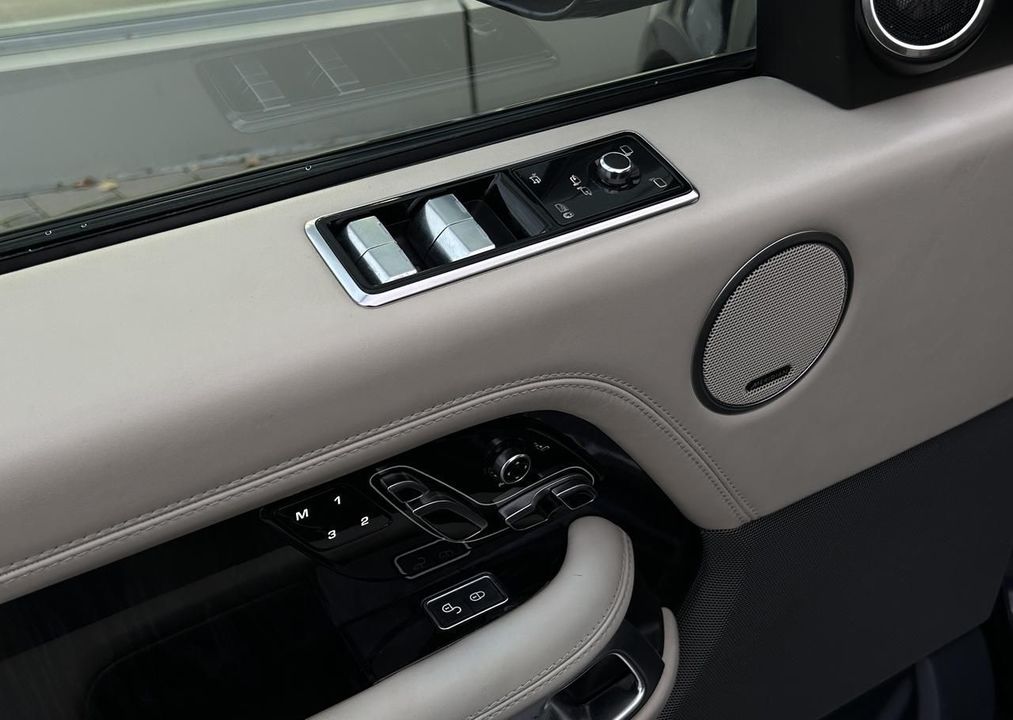 Land Rover Range Rover, 2018 год, 7 799 000 рублей, 26 фотография