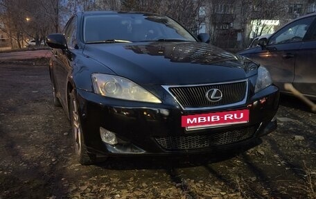 Lexus IS II рестайлинг 2, 2007 год, 1 750 000 рублей, 2 фотография