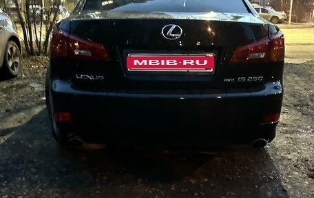 Lexus IS II рестайлинг 2, 2007 год, 1 750 000 рублей, 7 фотография