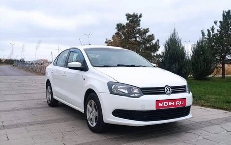 Volkswagen Polo VI (EU Market), 2011 год, 650 000 рублей, 1 фотография