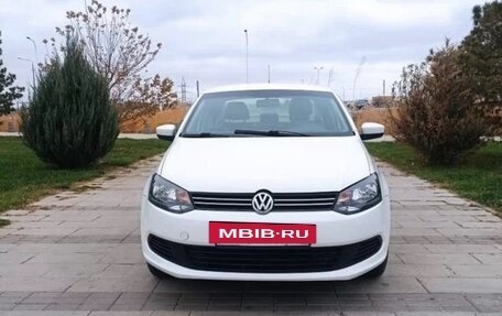 Volkswagen Polo VI (EU Market), 2011 год, 650 000 рублей, 3 фотография