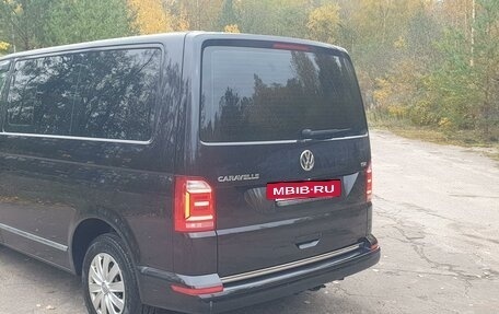 Volkswagen Caravelle T6 рестайлинг, 2017 год, 2 800 000 рублей, 11 фотография