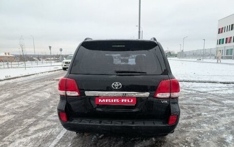 Toyota Land Cruiser 200, 2010 год, 3 550 000 рублей, 4 фотография