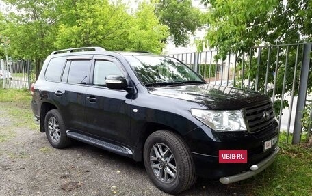 Toyota Land Cruiser 200, 2010 год, 3 550 000 рублей, 12 фотография