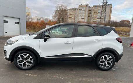 Renault Kaptur I рестайлинг, 2019 год, 1 840 000 рублей, 3 фотография