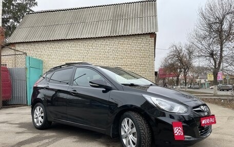 Hyundai Solaris II рестайлинг, 2011 год, 840 000 рублей, 4 фотография