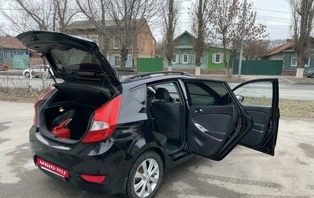 Hyundai Solaris II рестайлинг, 2011 год, 840 000 рублей, 13 фотография