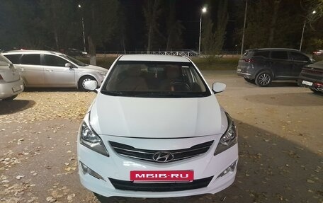 Hyundai Solaris II рестайлинг, 2016 год, 1 250 000 рублей, 6 фотография