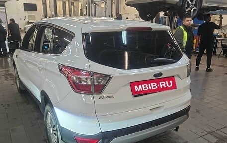 Ford Kuga III, 2017 год, 1 680 000 рублей, 3 фотография