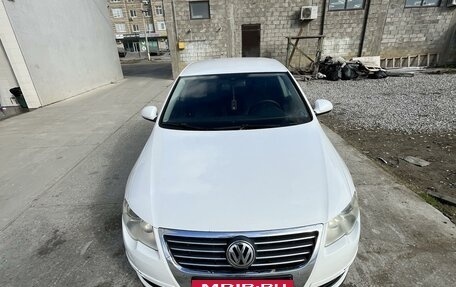 Volkswagen Passat B6, 2008 год, 750 000 рублей, 3 фотография