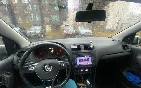 Volkswagen Polo VI (EU Market), 2015 год, 1 100 000 рублей, 8 фотография