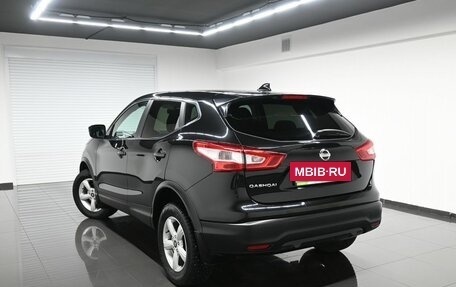 Nissan Qashqai, 2017 год, 1 895 000 рублей, 6 фотография