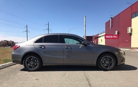 Mercedes-Benz A-Класс, 2019 год, 3 150 000 рублей, 6 фотография