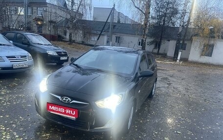 Hyundai Solaris II рестайлинг, 2011 год, 790 000 рублей, 9 фотография