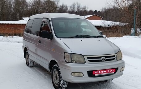 Toyota Town Ace III, 1999 год, 650 000 рублей, 4 фотография