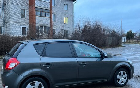 KIA cee'd I рестайлинг, 2010 год, 810 000 рублей, 7 фотография