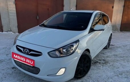 Hyundai Solaris II рестайлинг, 2012 год, 864 999 рублей, 6 фотография