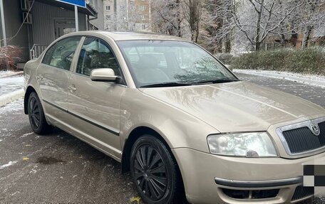 Skoda Superb III рестайлинг, 2005 год, 570 000 рублей, 1 фотография