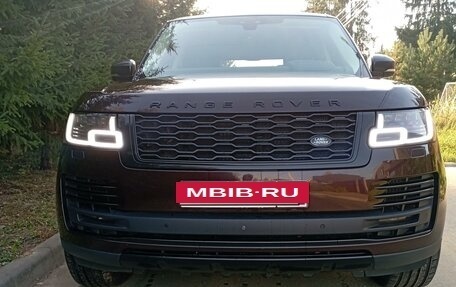 Land Rover Range Rover IV рестайлинг, 2018 год, 9 200 000 рублей, 5 фотография