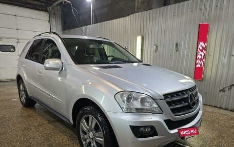 Mercedes-Benz M-Класс, 2009 год, 2 350 000 рублей, 6 фотография