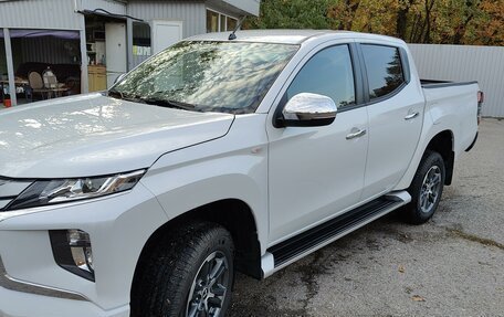 Mitsubishi L200 IV рестайлинг, 2022 год, 4 150 000 рублей, 4 фотография