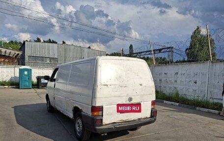 Volkswagen Transporter T4, 2002 год, 550 000 рублей, 9 фотография