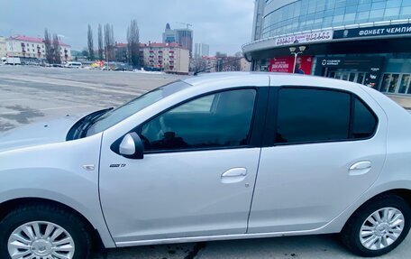 Renault Logan II, 2018 год, 899 000 рублей, 12 фотография