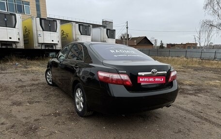 Toyota Camry, 2011 год, 1 560 000 рублей, 5 фотография