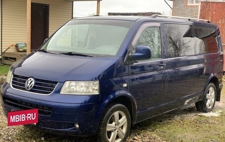 Volkswagen Caravelle T5, 2009 год, 2 100 000 рублей, 5 фотография