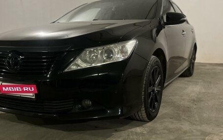 Toyota Camry, 2012 год, 1 900 000 рублей, 2 фотография