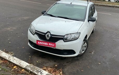 Renault Logan II, 2016 год, 607 000 рублей, 7 фотография