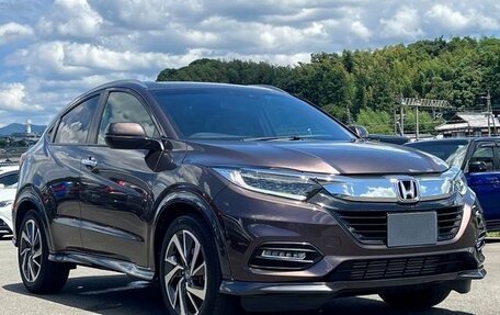 Honda Vezel, 2021 год, 1 465 000 рублей, 1 фотография