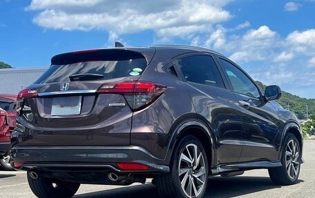 Honda Vezel, 2021 год, 1 465 000 рублей, 9 фотография