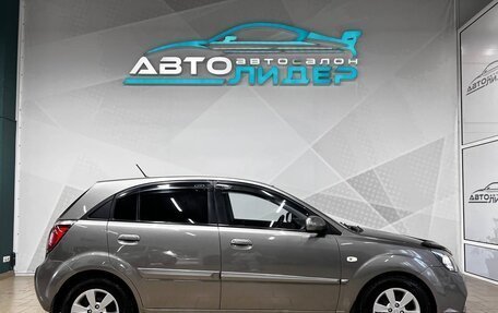 KIA Rio II, 2011 год, 839 000 рублей, 6 фотография