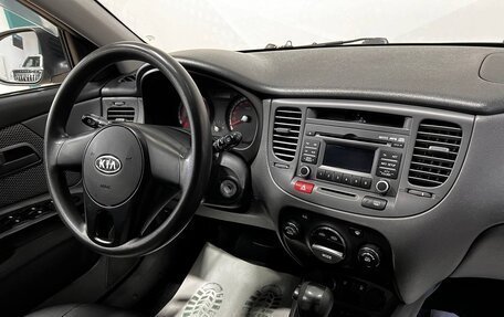 KIA Rio II, 2011 год, 839 000 рублей, 11 фотография