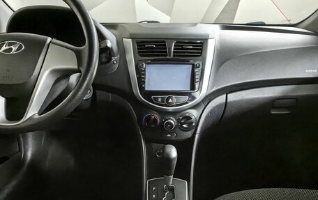 Hyundai Solaris II рестайлинг, 2013 год, 699 000 рублей, 10 фотография