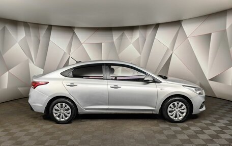 Hyundai Solaris II рестайлинг, 2017 год, 925 000 рублей, 6 фотография