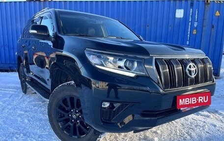 Toyota Land Cruiser Prado 150 рестайлинг 2, 2021 год, 7 650 000 рублей, 2 фотография