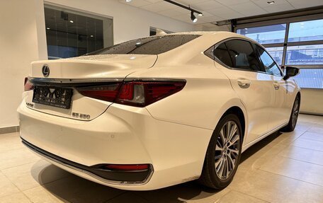 Lexus ES VII, 2020 год, 5 250 000 рублей, 6 фотография