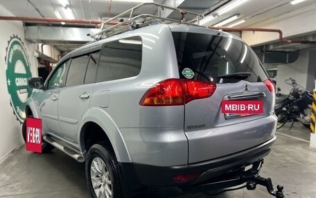 Mitsubishi Pajero Sport II рестайлинг, 2011 год, 1 898 000 рублей, 2 фотография