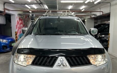 Mitsubishi Pajero Sport II рестайлинг, 2011 год, 1 898 000 рублей, 4 фотография