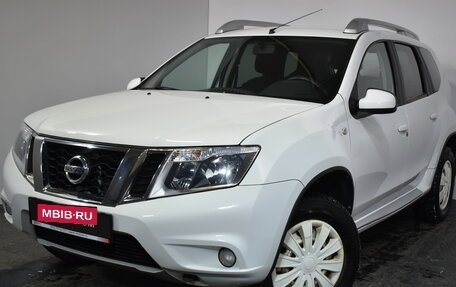 Nissan Terrano III, 2018 год, 1 429 000 рублей, 3 фотография