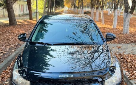 Chevrolet Cruze II, 2010 год, 699 000 рублей, 2 фотография