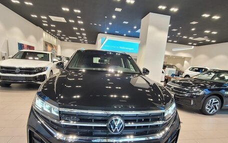 Volkswagen Touareg III, 2024 год, 15 750 000 рублей, 2 фотография