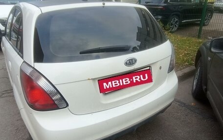 KIA Rio II, 2011 год, 700 000 рублей, 3 фотография