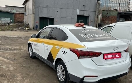 Hyundai Solaris II рестайлинг, 2017 год, 795 000 рублей, 4 фотография