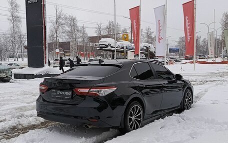 Toyota Camry, 2020 год, 2 422 600 рублей, 6 фотография